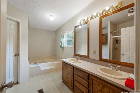 3217 Bruce Road Poteet TX 78065