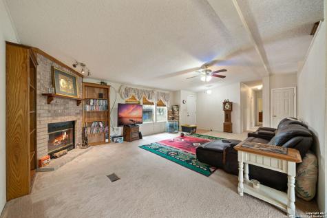 3217 Bruce Road Poteet TX 78065