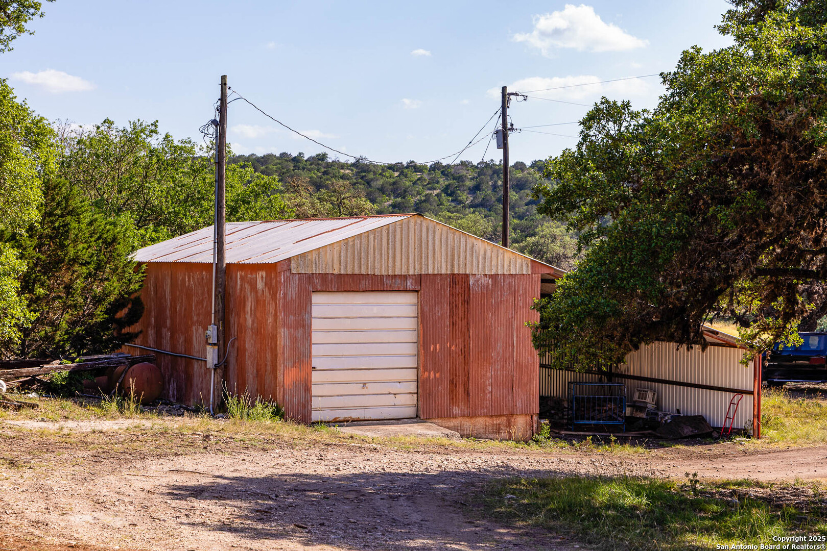 14910 Bullhead Road Rocksprings TX 78880