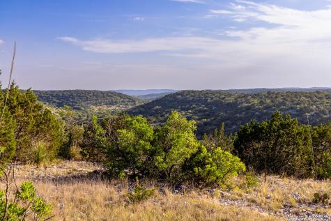 14910 Bullhead Road Rocksprings TX 78880
