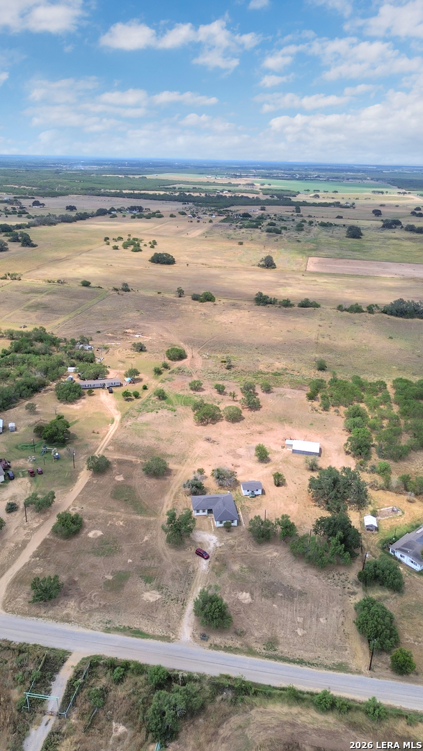 366 County Road 2755 Bigfoot TX 78005
