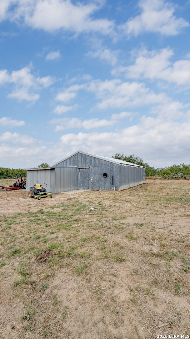 366 County Road 2755 Bigfoot TX 78005