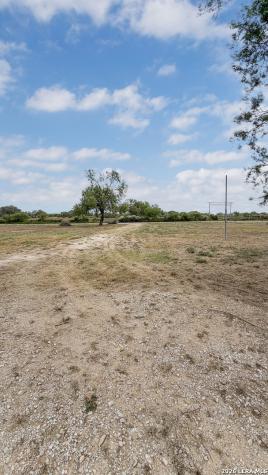 366 County Road 2755 Bigfoot TX 78005