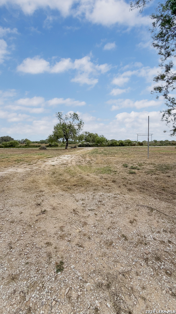 366 County Road 2755 Bigfoot TX 78005