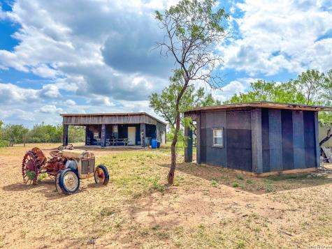 000 Highway 359-easement Realitos TX 78376