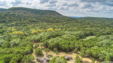 852 Crystal Peak Fischer TX 78623