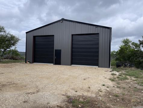 852 Crystal Peak Fischer TX 78623