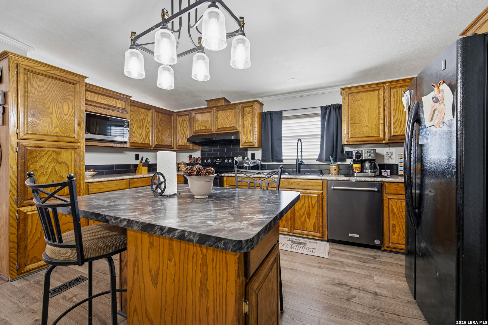 109 County Road 436 Stockdale TX 78160