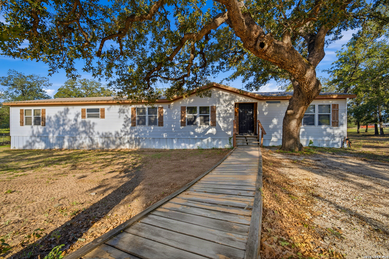 109 County Road 436 Stockdale TX 78160