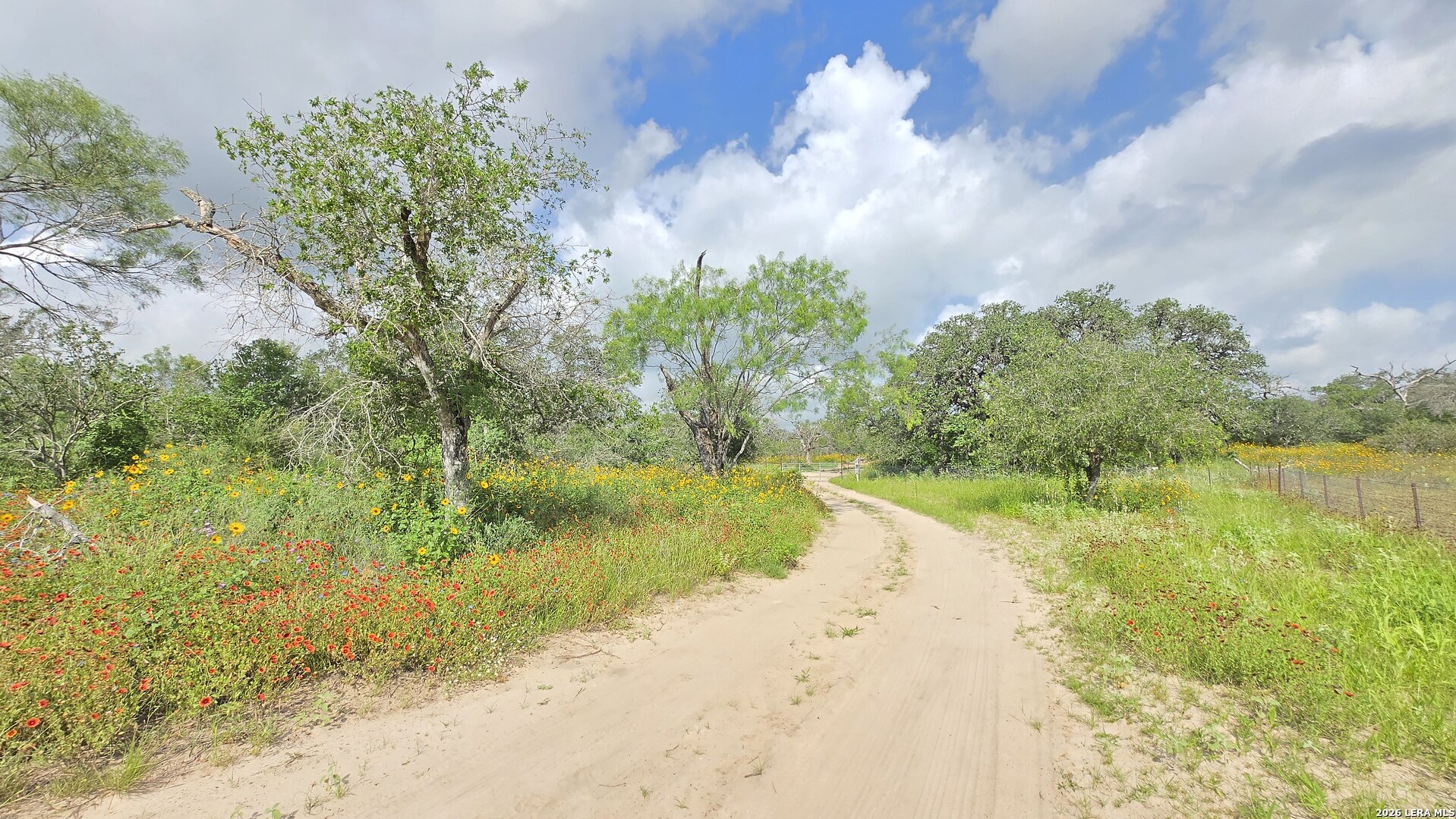 289 Zigmond Road Poteet TX 78065