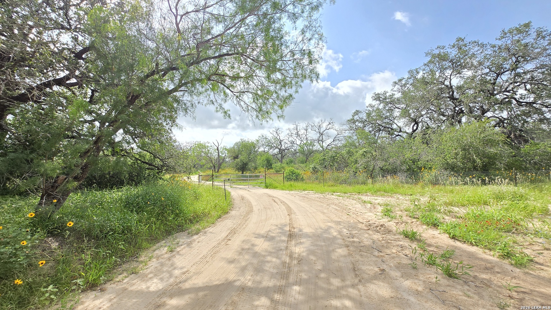 289 Zigmond Road Poteet TX 78065