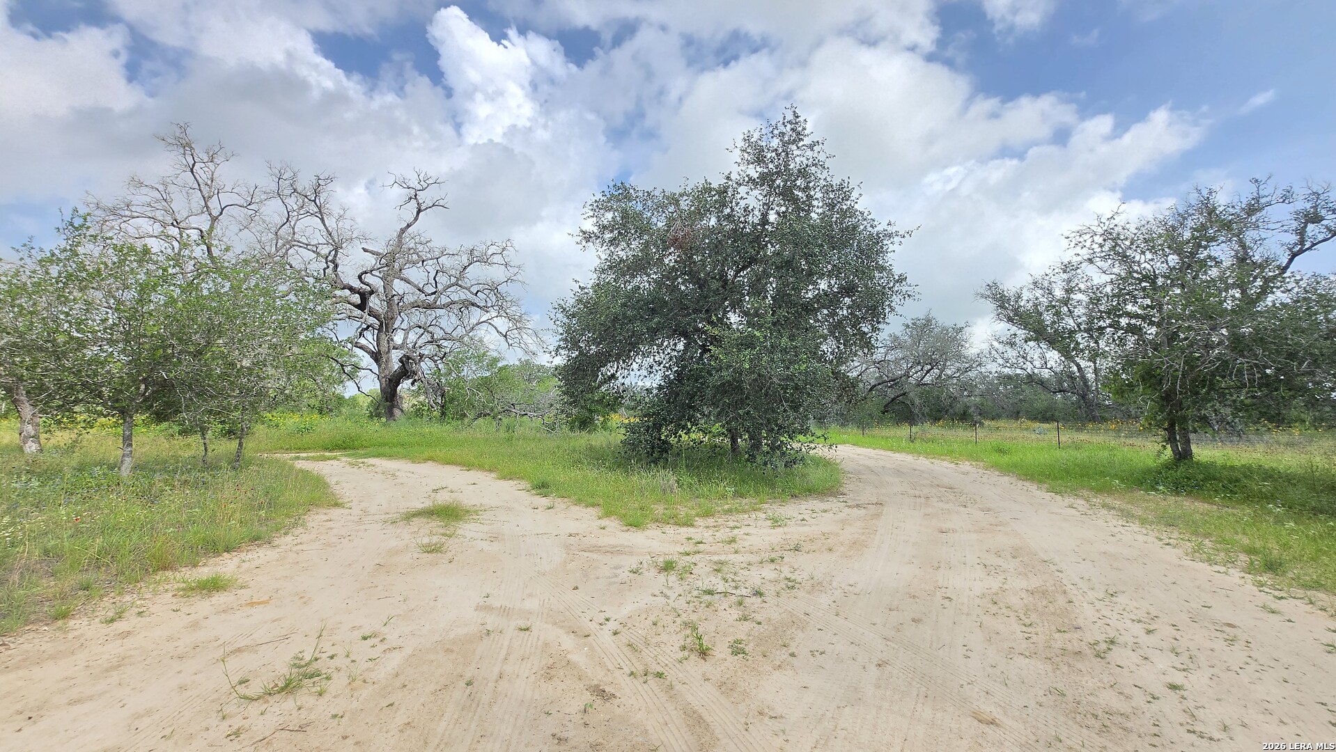 289 Zigmond Road Poteet TX 78065