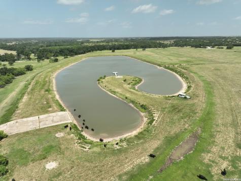 1543 Cr 215 Burnet TX 78605
