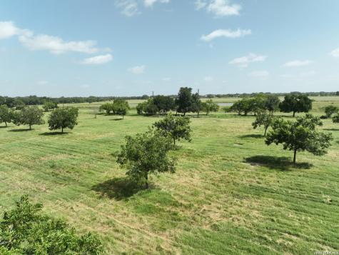 1543 Cr 215 Burnet TX 78605