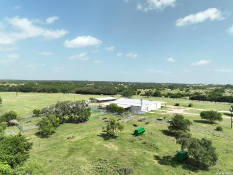 1543 Cr 215 Burnet TX 78605