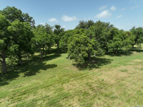 1543 Cr 215 Burnet TX 78605