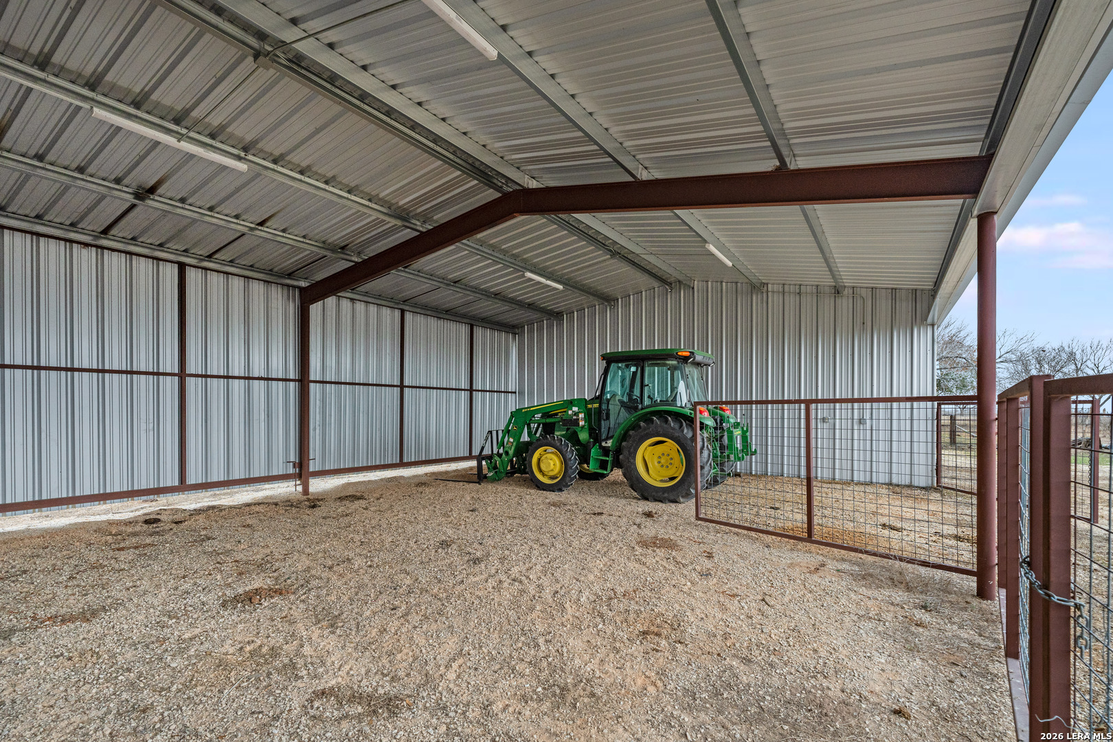 228 County Road 454 Stockdale TX 78160