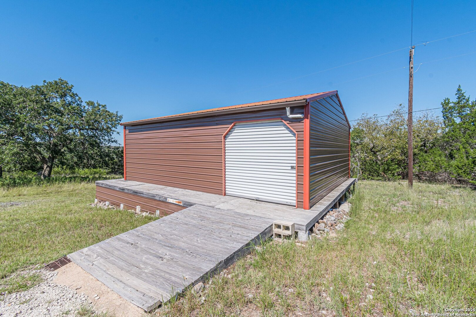 117 Hawk Road Fredericksburg TX 78624