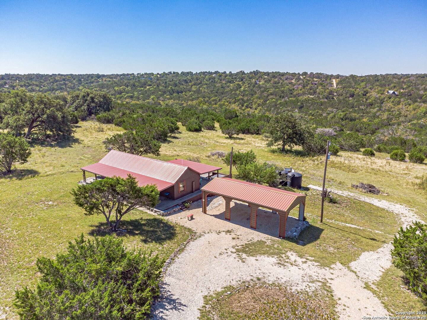 117 Hawk Road Fredericksburg TX 78624