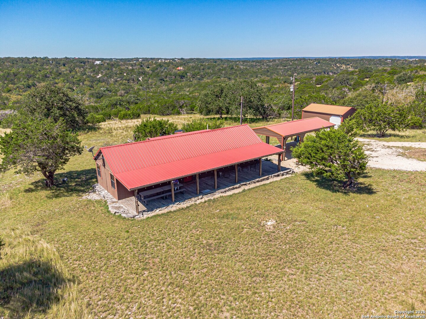 117 Hawk Road Fredericksburg TX 78624