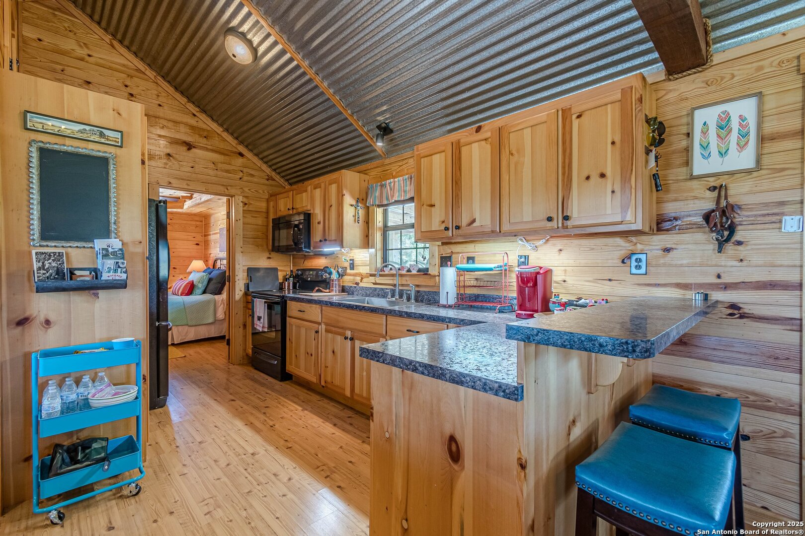 117 Hawk Road Fredericksburg TX 78624