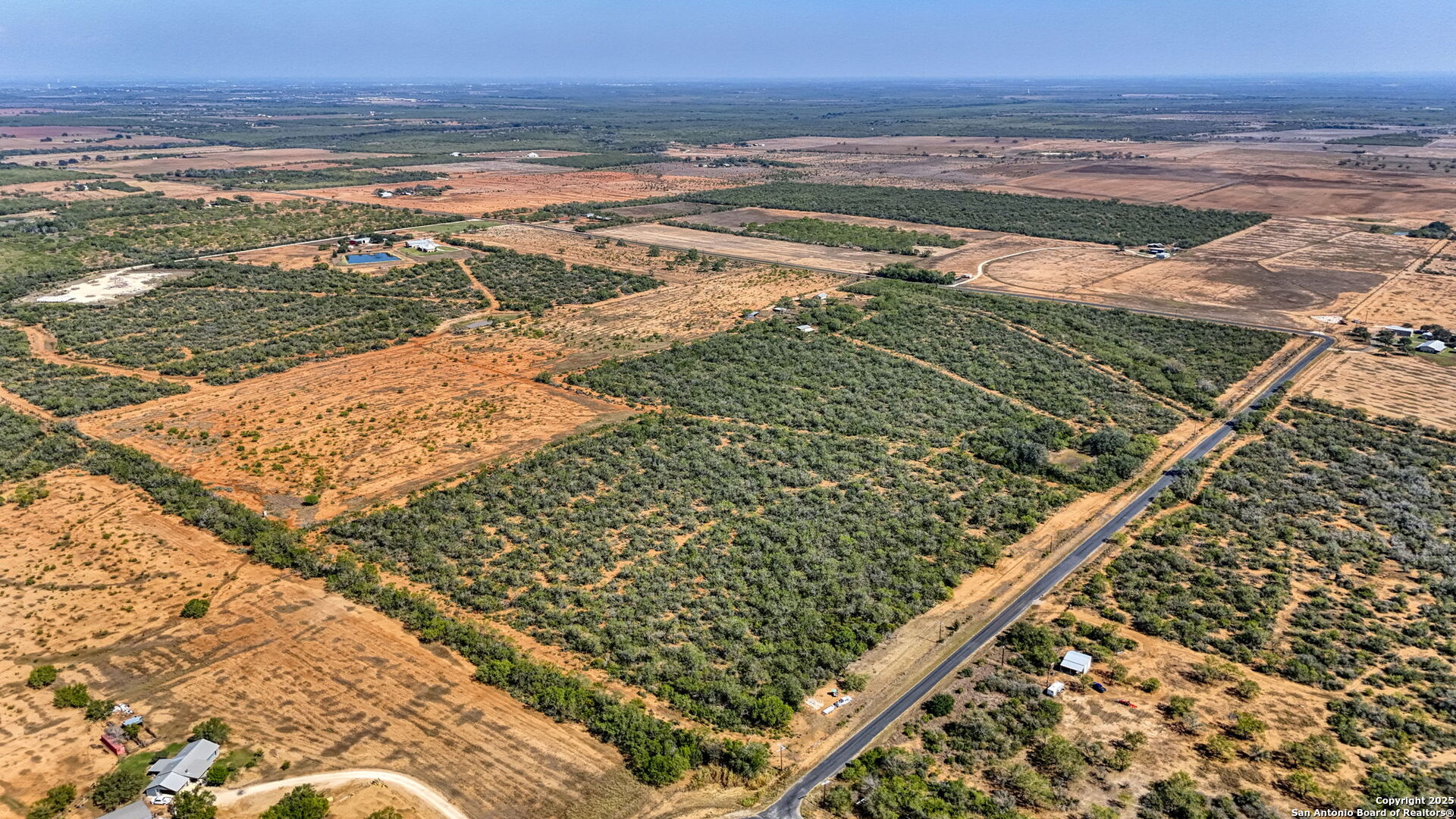 3530 E Cr 331 Jourdanton TX 78026