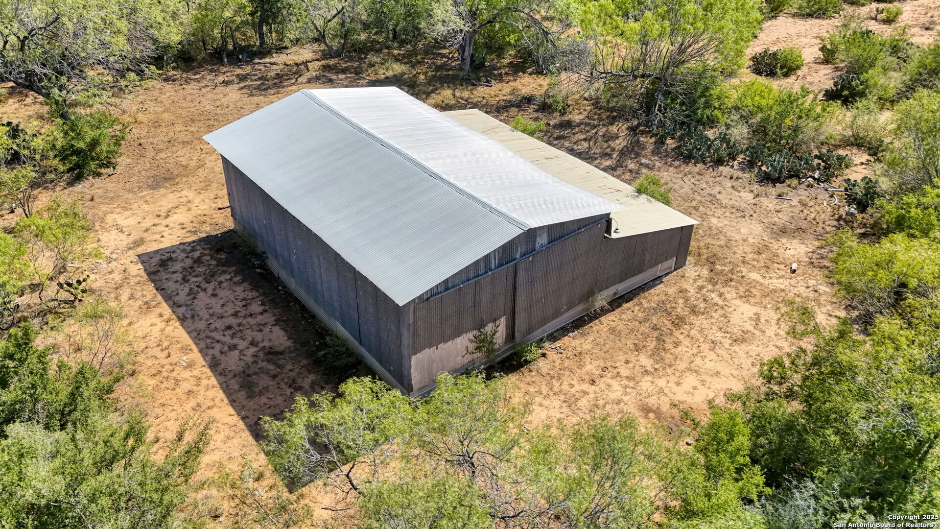 3530 E Cr 331 Jourdanton TX 78026