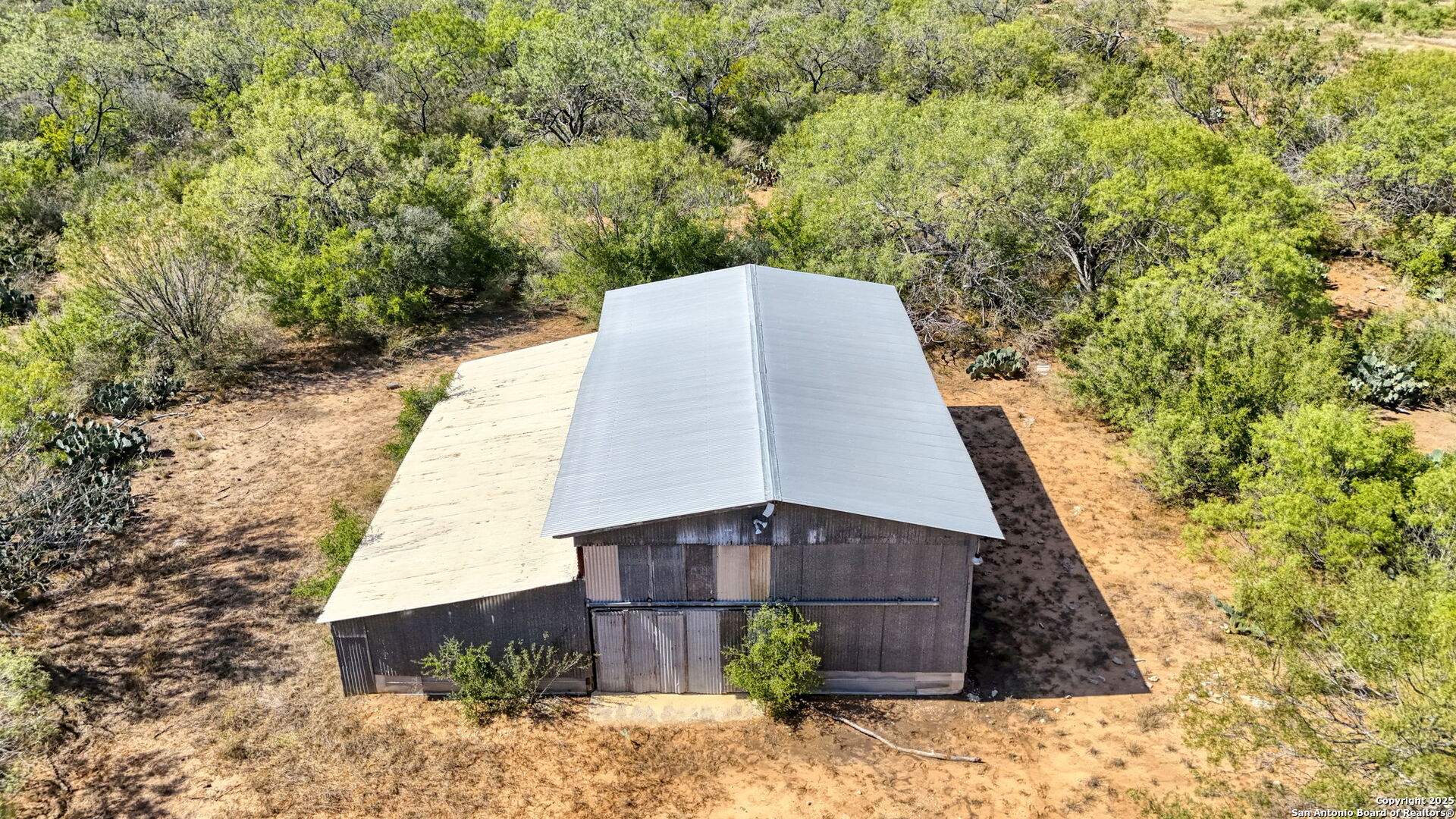 3530 E Cr 331 Jourdanton TX 78026