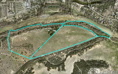 211 Bear Creek Kerrville TX 78028