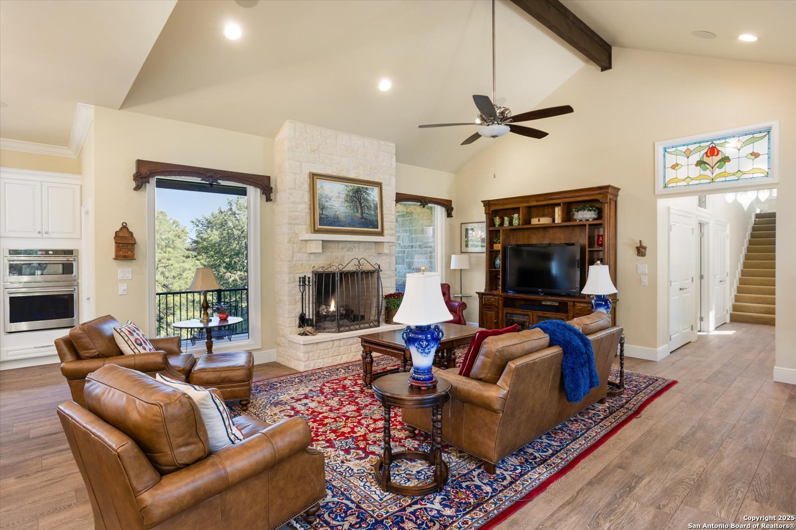 211 Bear Creek Kerrville TX 78028