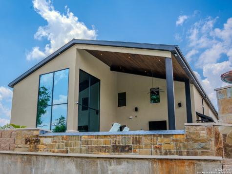 1275 Cypress Creek Kerrville TX 78003