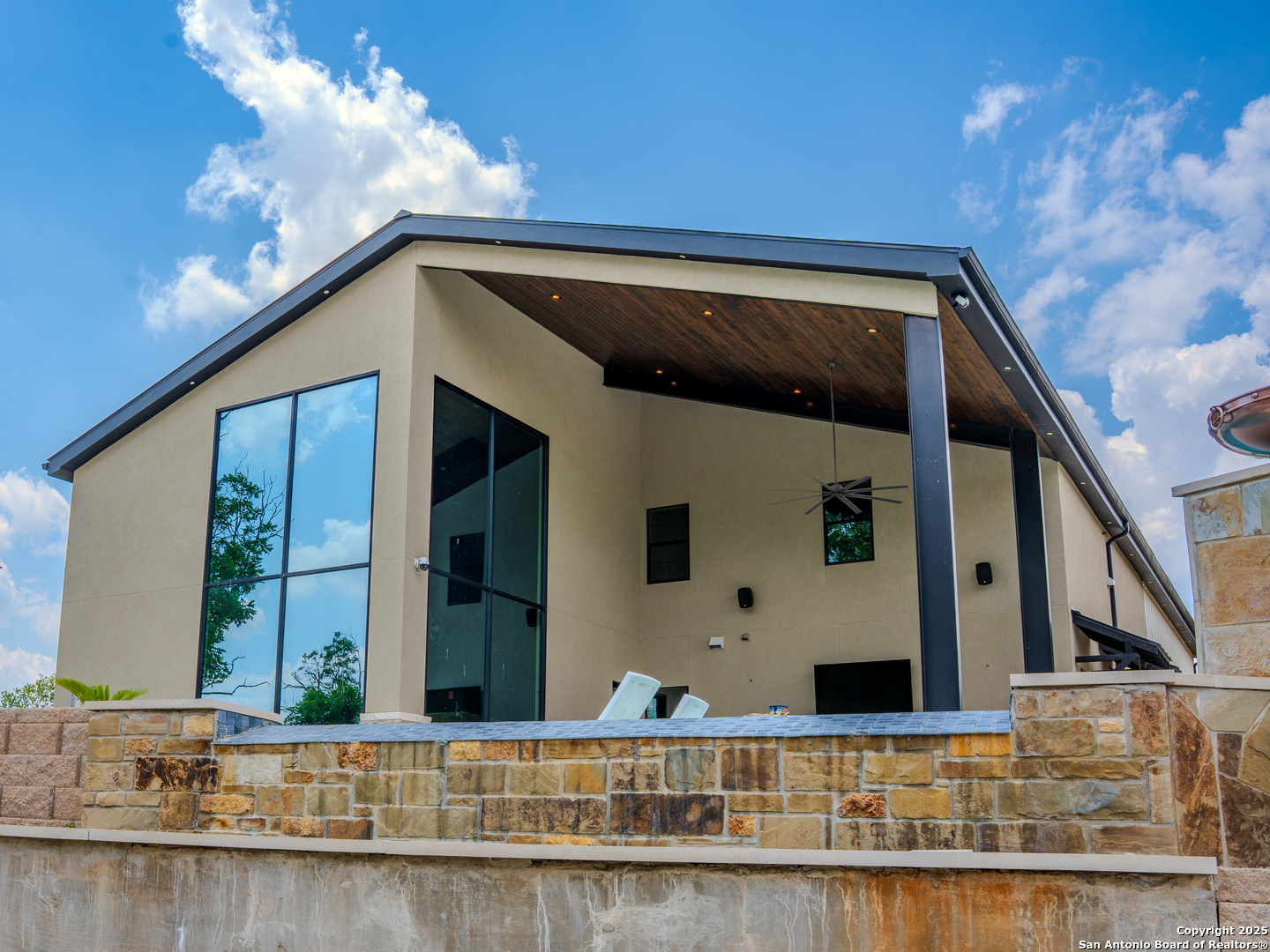 1275 Cypress Creek Kerrville TX 78003