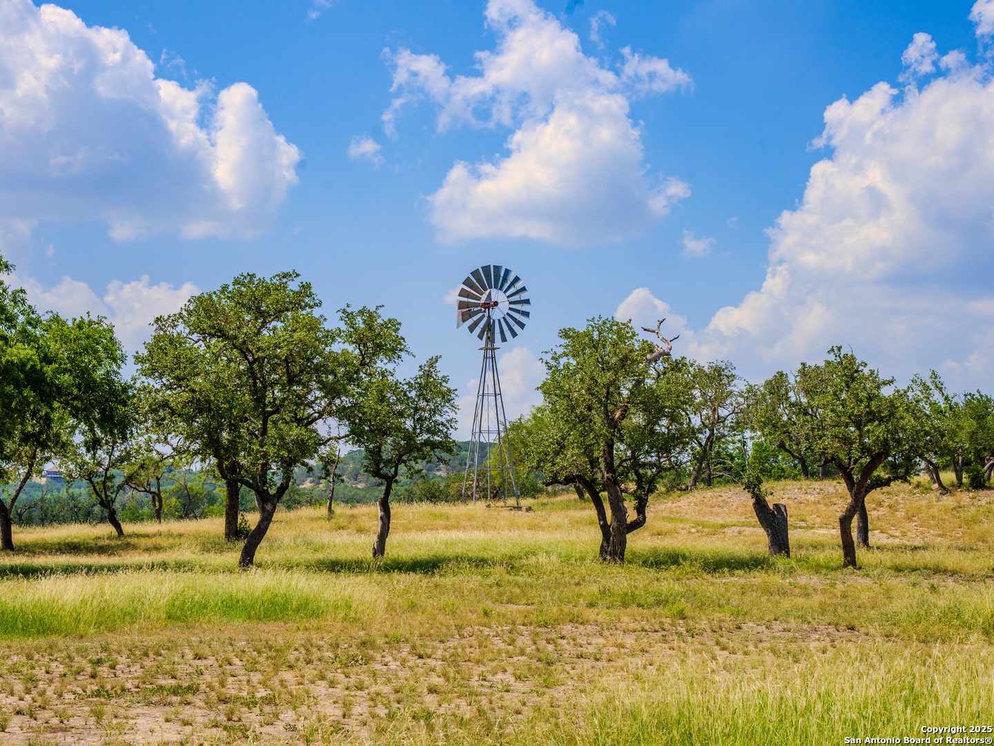 1275 Cypress Creek Kerrville TX 78003