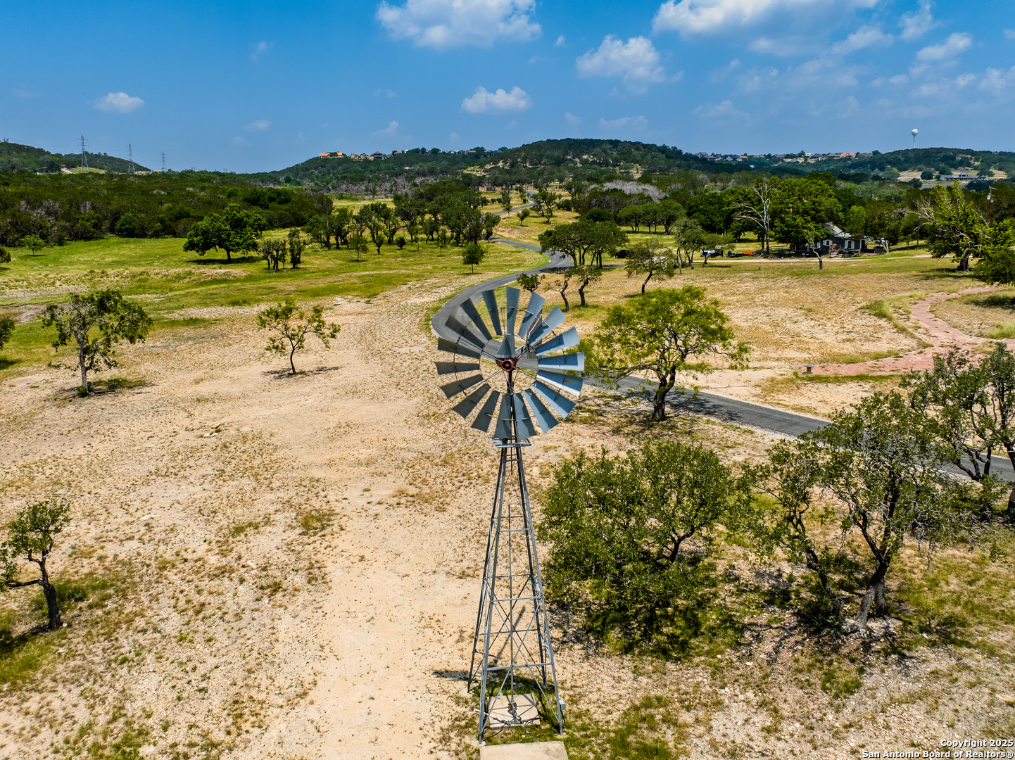 1275 Cypress Creek Kerrville TX 78003