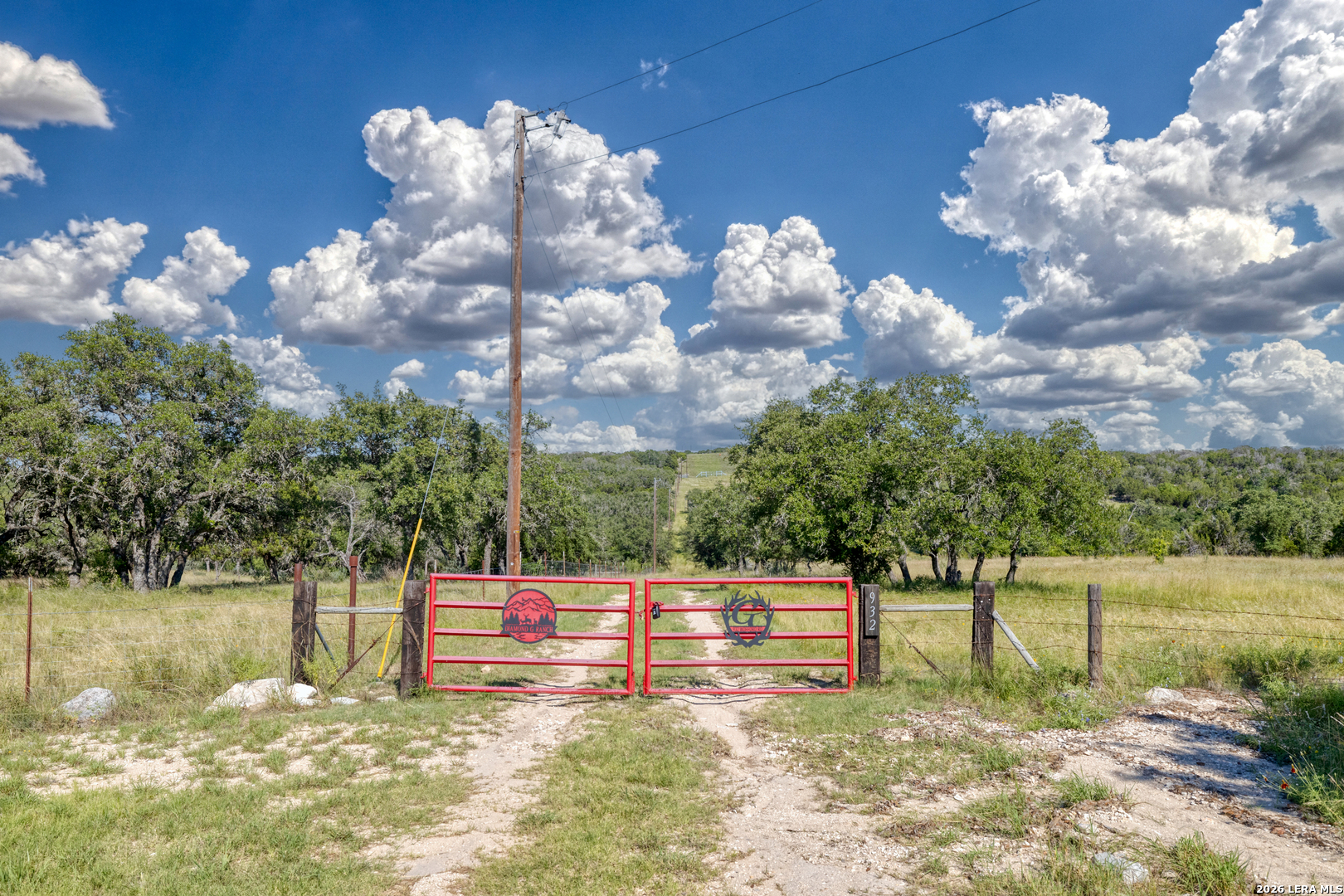 932 Wofford Road London TX 76854