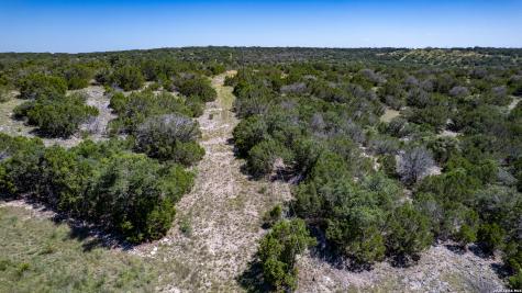 932 Wofford Road London TX 76854