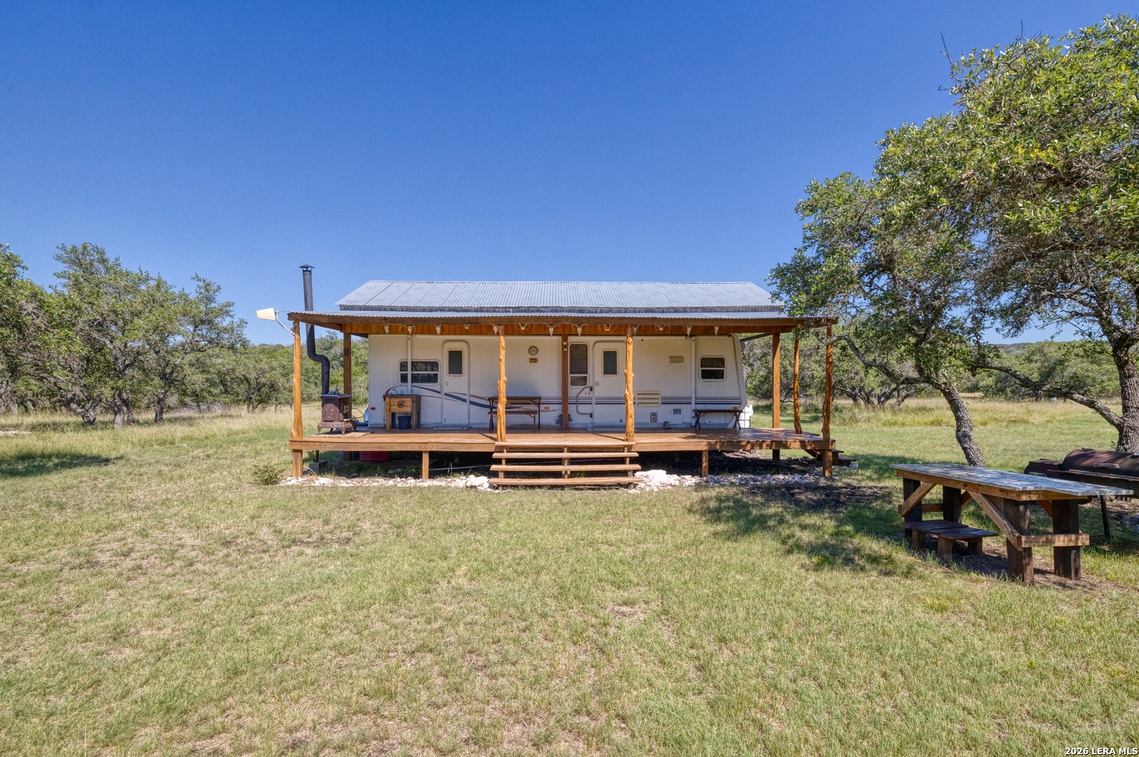 932 Wofford Road London TX 76854