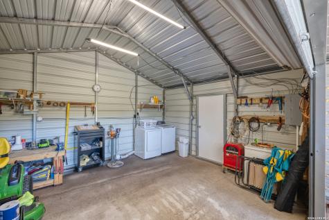 932 Wofford Road London TX 76854