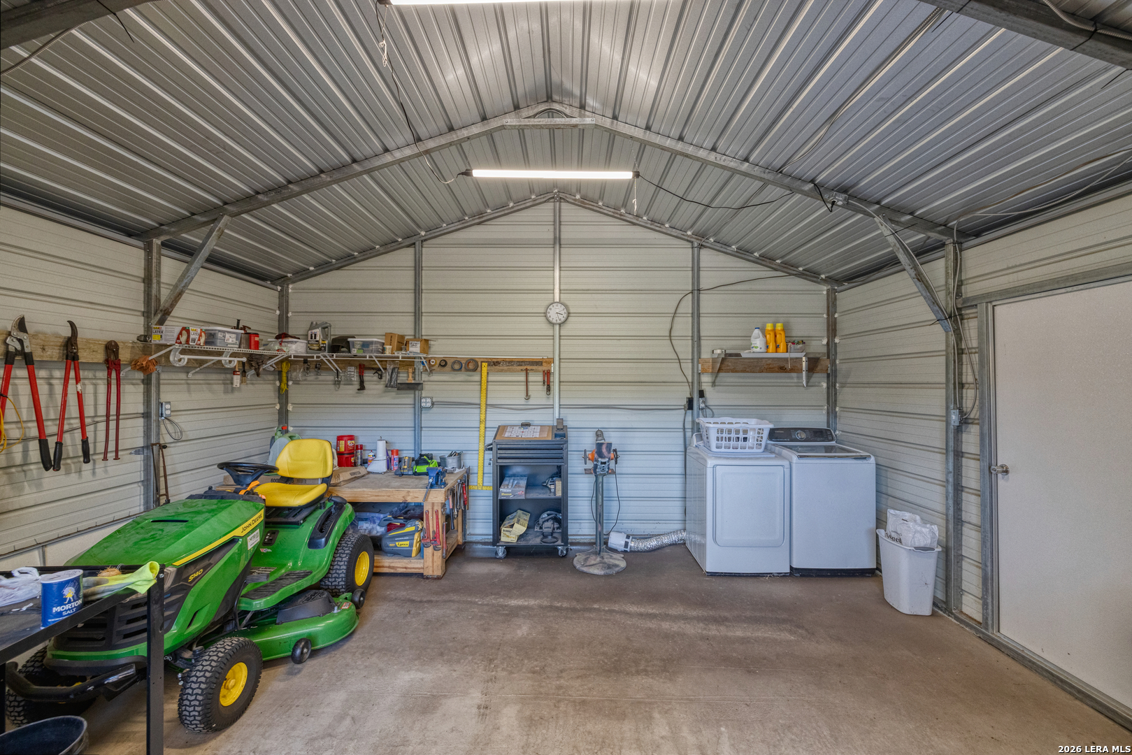 932 Wofford Road London TX 76854