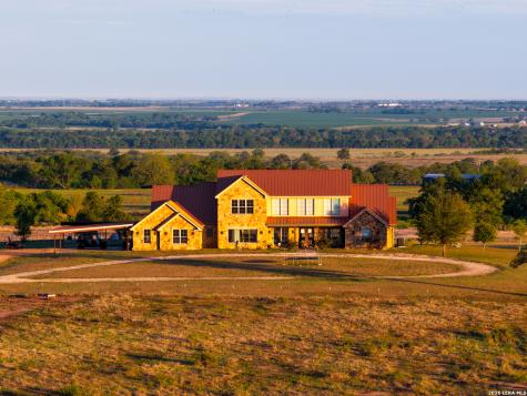 5098 S Fm 486 Thorndale TX 76577