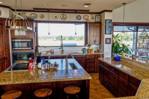 5098 S Fm 486 Thorndale TX 76577