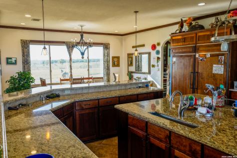 5098 S Fm 486 Thorndale TX 76577