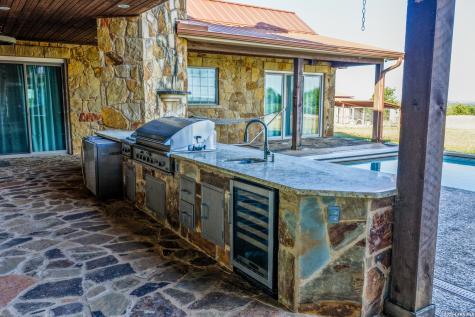 5098 S Fm 486 Thorndale TX 76577