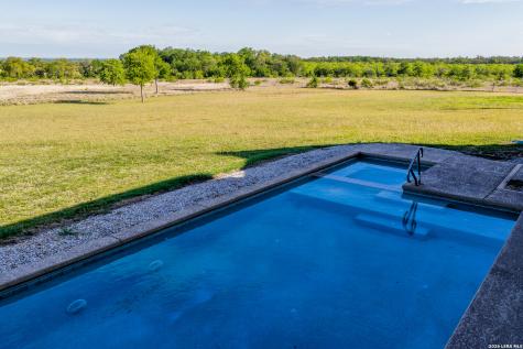 5098 S Fm 486 Thorndale TX 76577