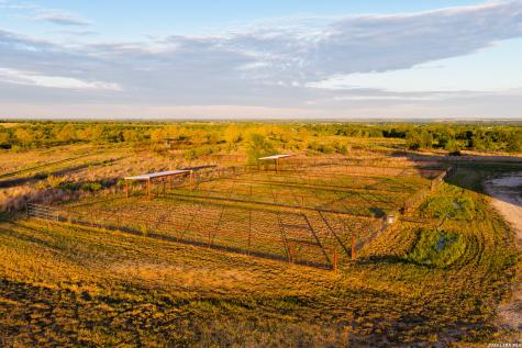 5098 S Fm 486 Thorndale TX 76577