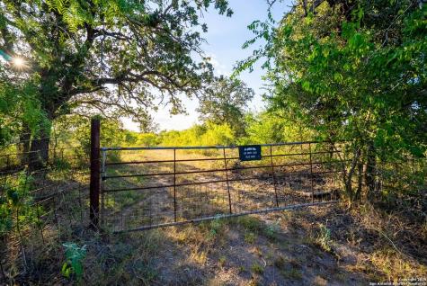 580 Rangeland Road Seguin TX 78155