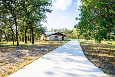 580 Rangeland Road Seguin TX 78155