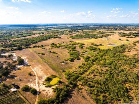 580 Rangeland Road Seguin TX 78155