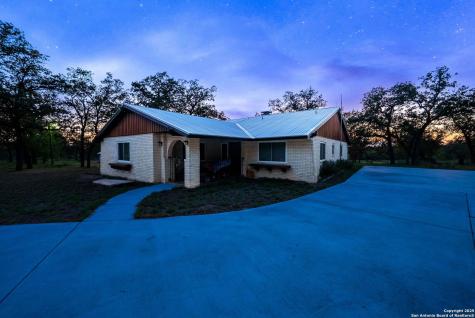580 Rangeland Road Seguin TX 78155
