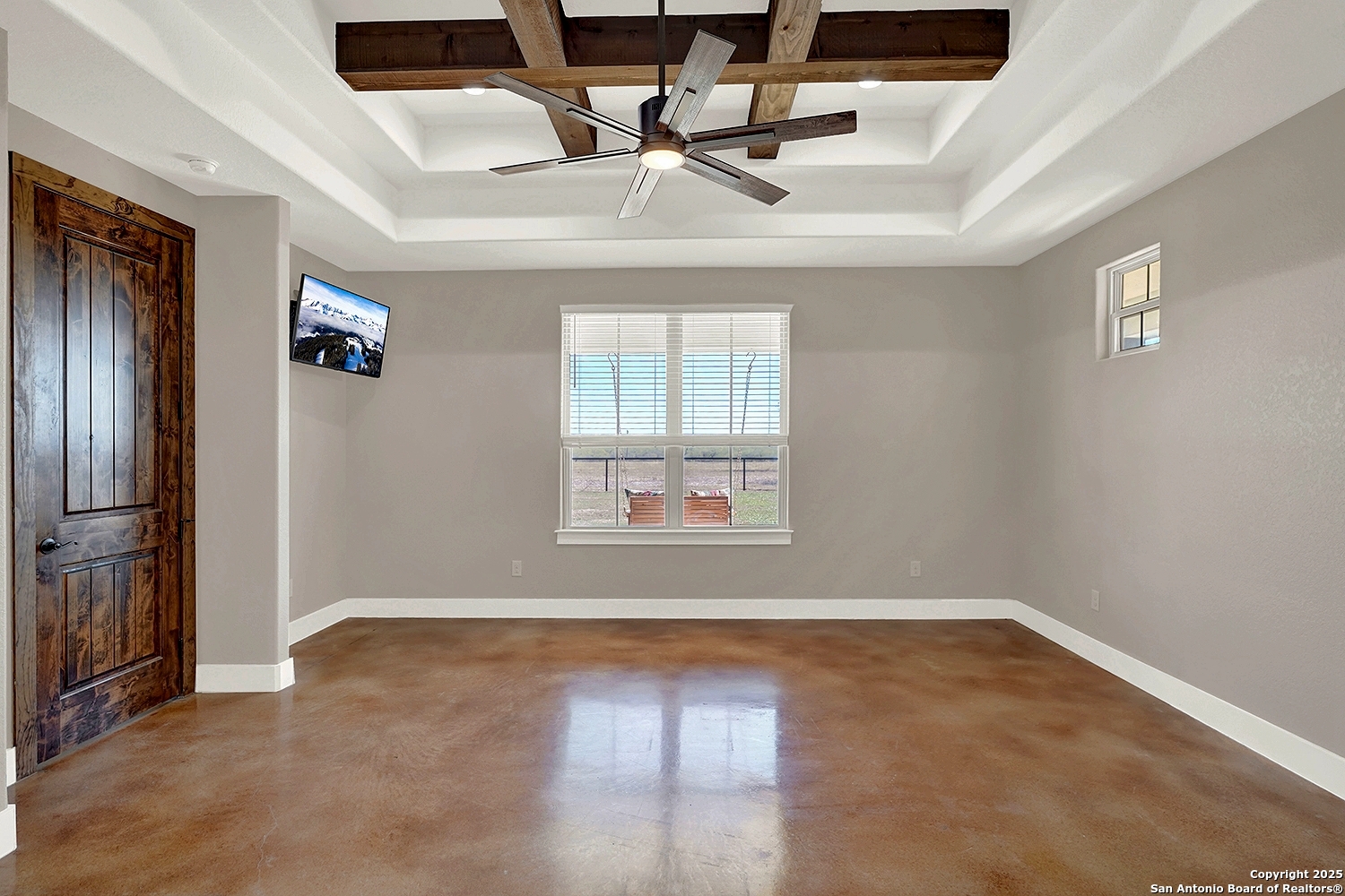3498 County Road 215 Falls City TX 78113